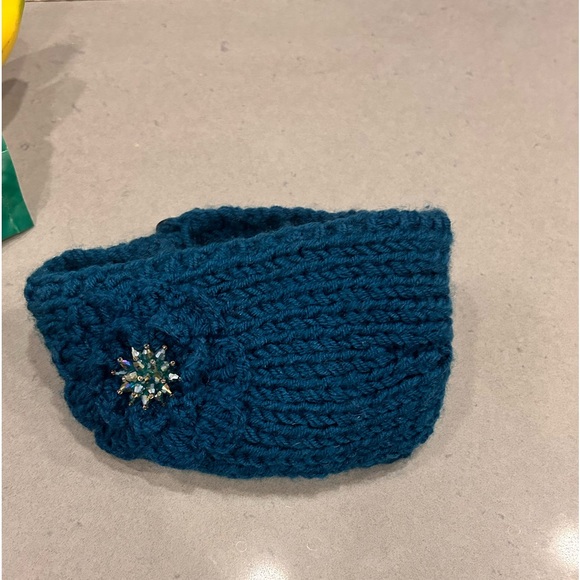 ⭐️3 for $15-Knitted Winter Headband - Picture 3 of 6